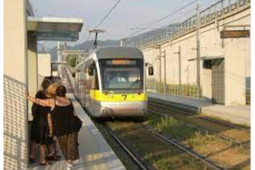 شقة Entire Flat, Independent Entrance, 20 Mins To Bgy - Bergamo Milan Airport نيمْبرو المظهر الخارجي الصورة