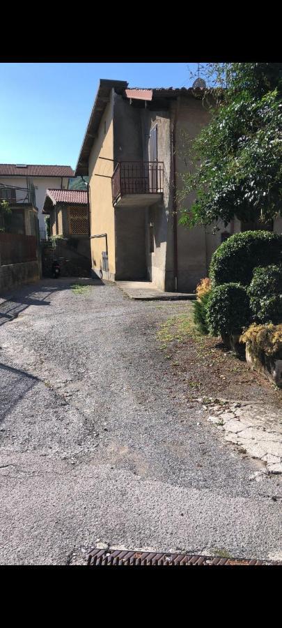 شقة Entire Flat, Independent Entrance, 20 Mins To Bgy - Bergamo Milan Airport نيمْبرو المظهر الخارجي الصورة